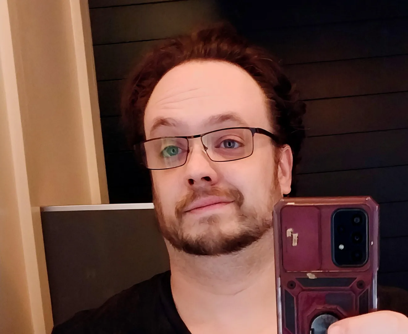 Anyone looking for a Dom Daddy? Maybe more?