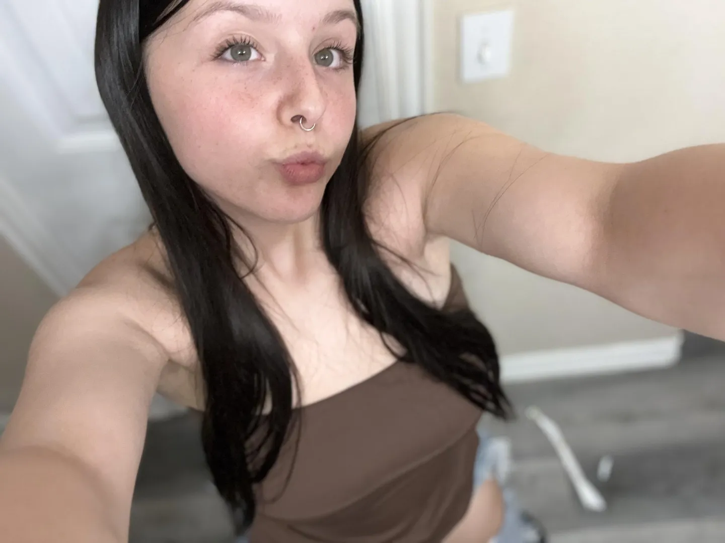 anyone wants to have fun after u get out from work