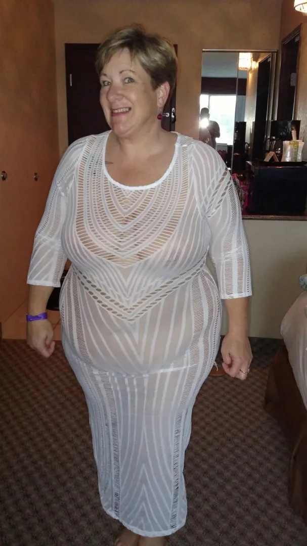 Beautiful titted granny