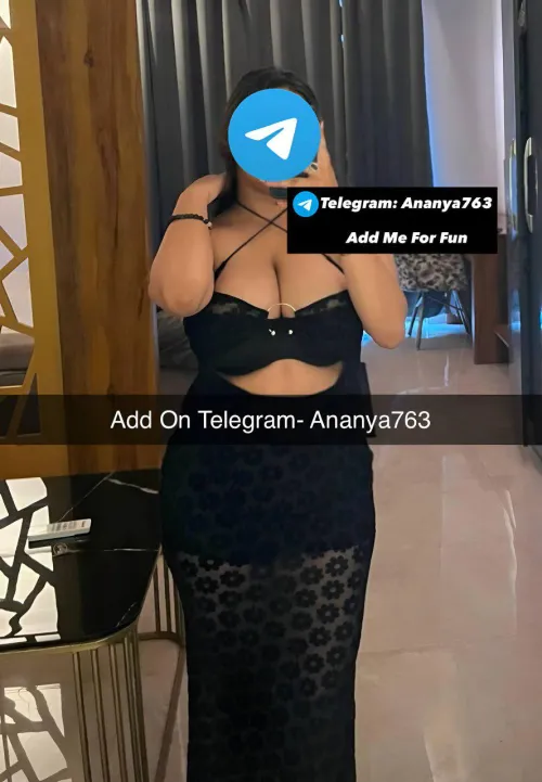 Bored now? Curvy girl here to entertain you.