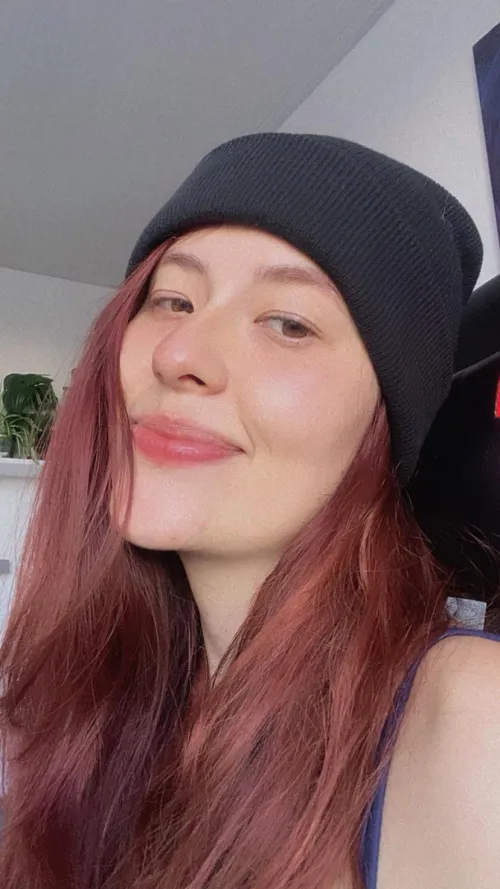 Does it look like I'm your next girlfriend?