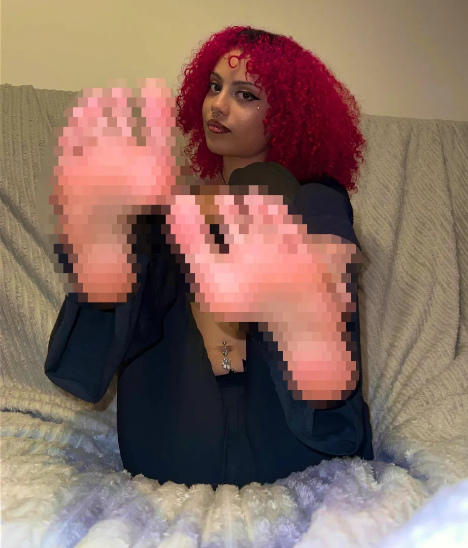 Get on your place footrest!