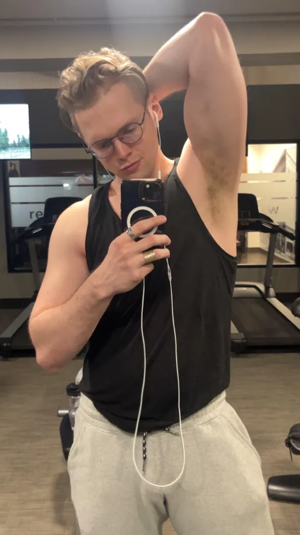 get your face in there