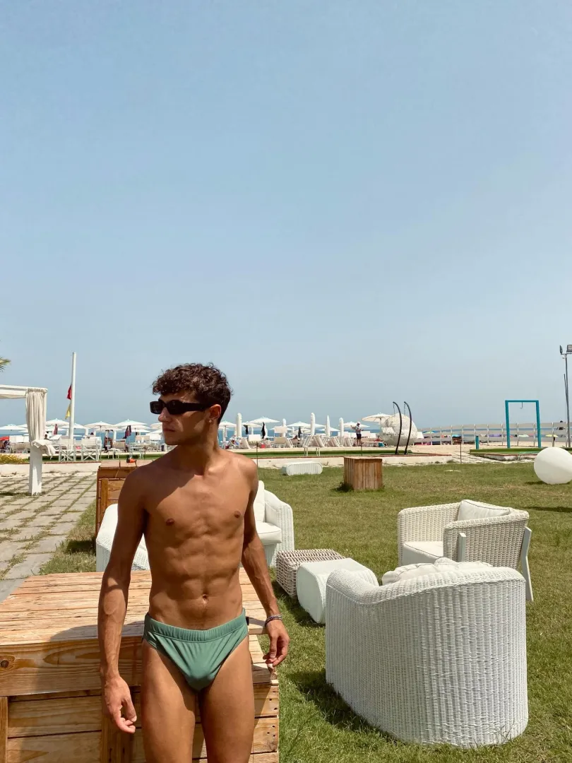 Going for the green @sinny2.0