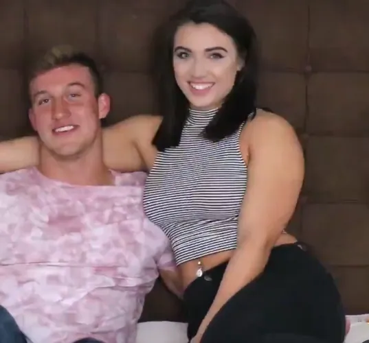 Had seen this one years ago but can't find it again. Can anyone ID this one?