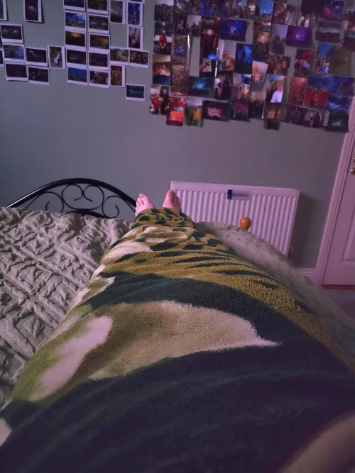 I really want my blanket wrapped body admired