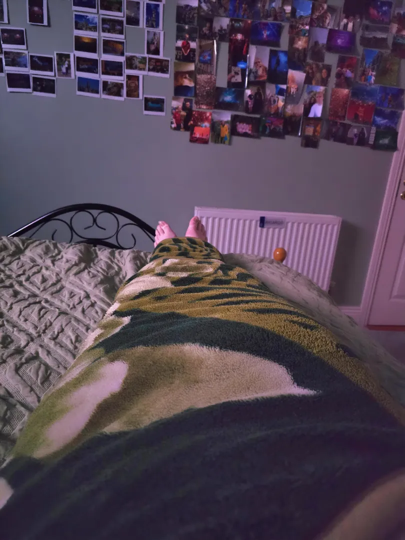 I really want my blanket wrapped body admired