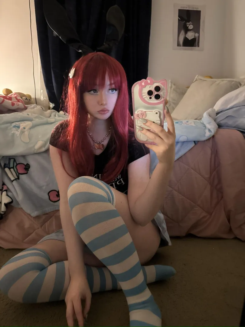 my tail isnt the only thing thats soft and tight ;)