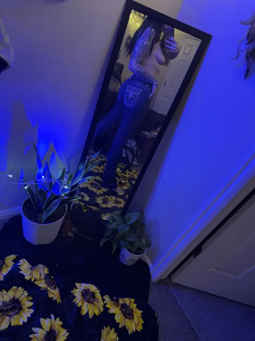 No shirt kinda outfit