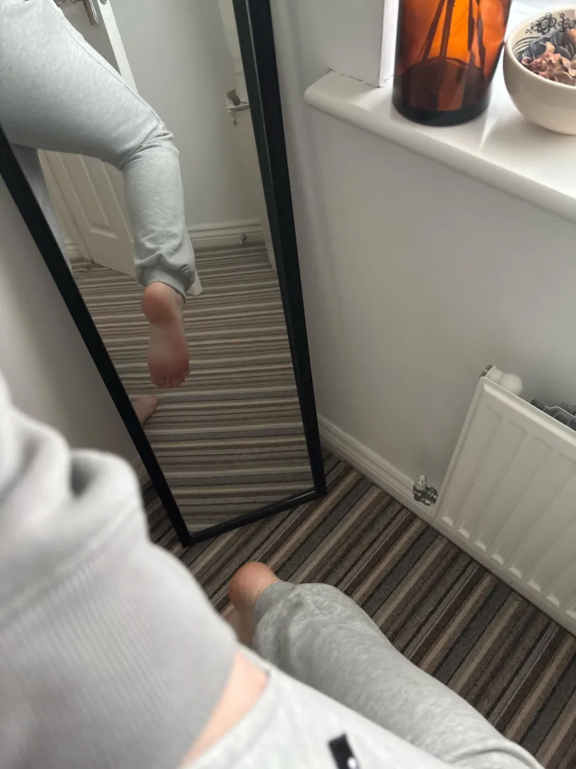 Obey and let me drain your wallet hmu