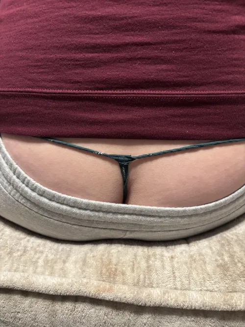 Sweatpants don’t stay up