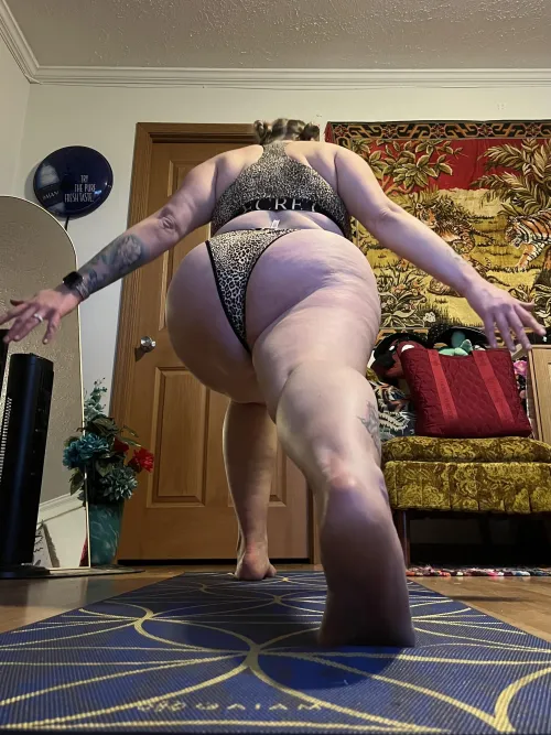 Yoga in my undies