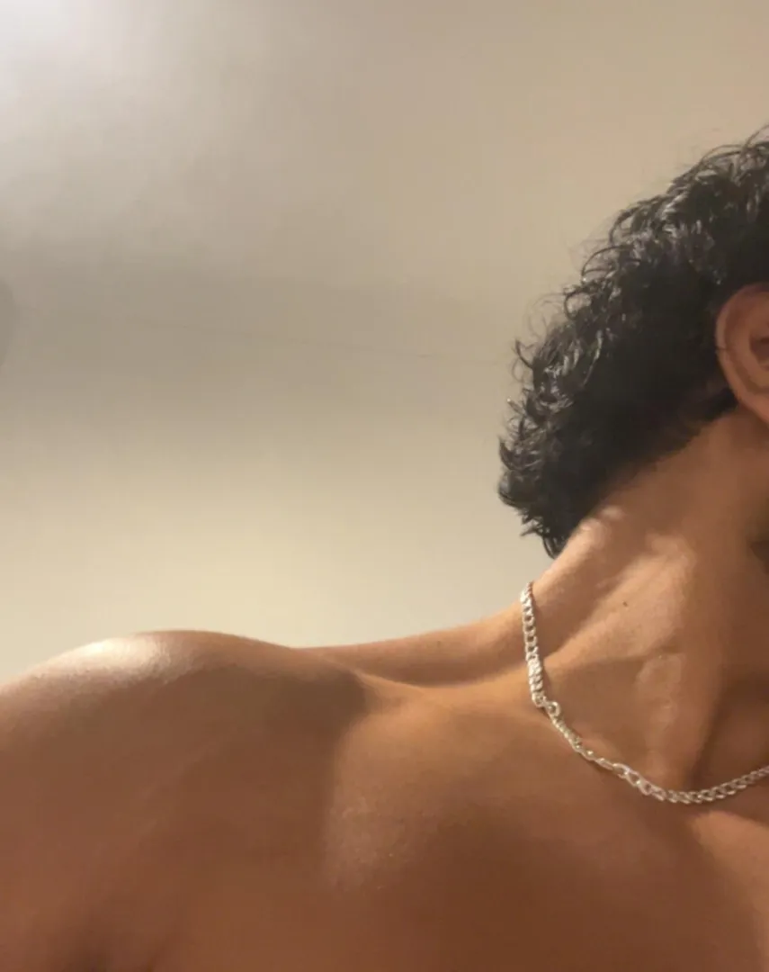 22M curious discreet straight looking for gh Southside or anom head