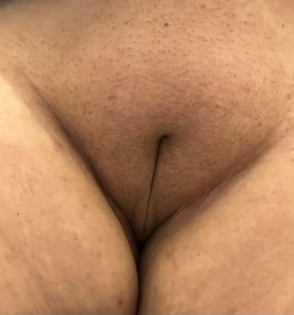 30 F4F Eastern NC , wanna rub my  on yours.