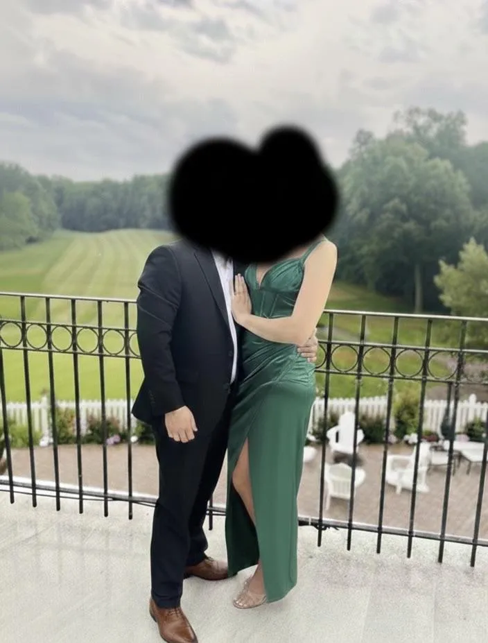 34m33f Looking for BBC bull to chat with my wife. Old Bridge