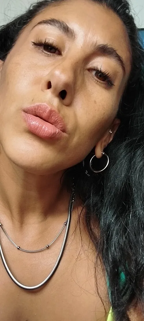 Brillosos y jugosos! Besalos