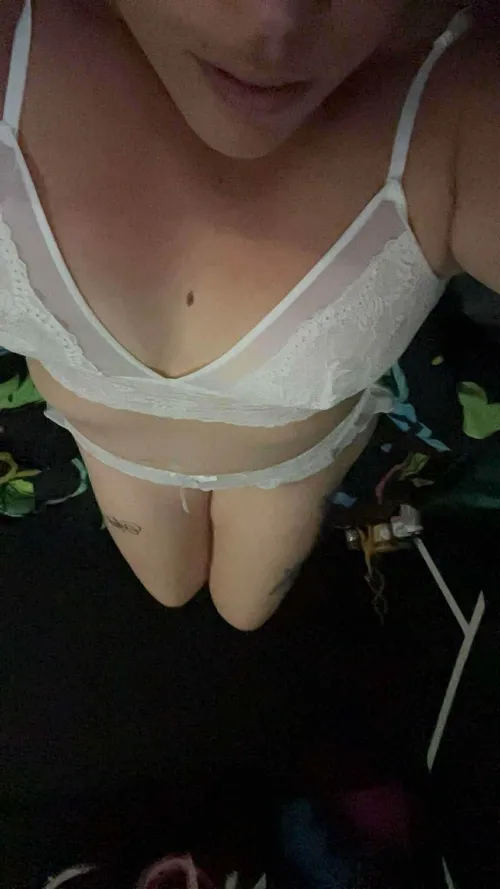 Come chat with me I'm boreeeeed