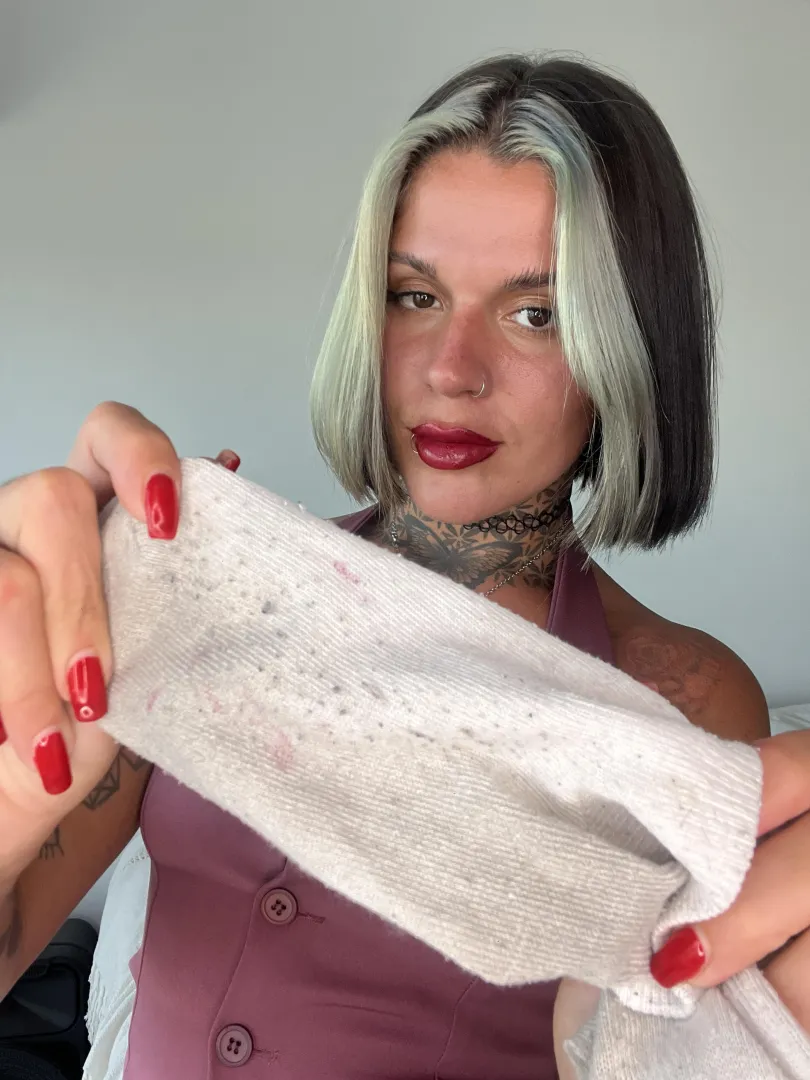 Frotaré mis calcetines sudados por tu cara