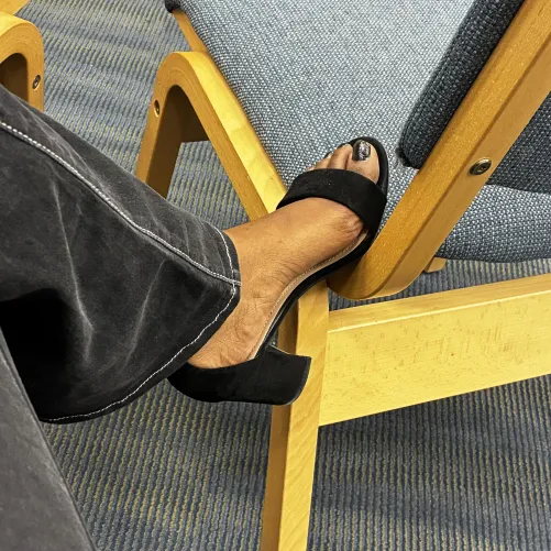 I love having my heels click as I walk. That’s how you know a princess is coming 