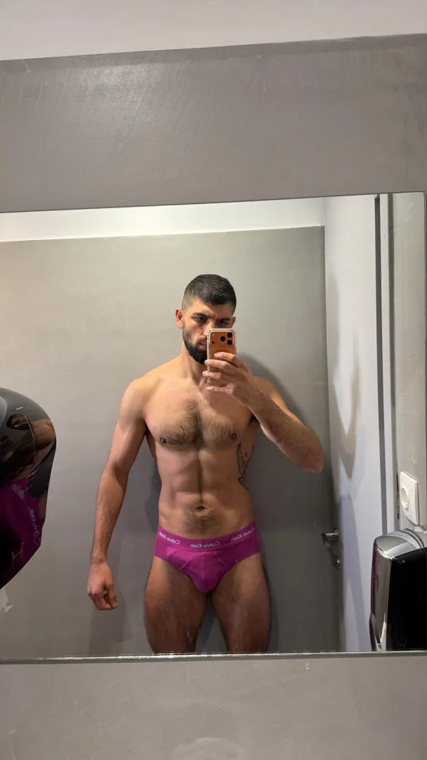 I think pink suits me