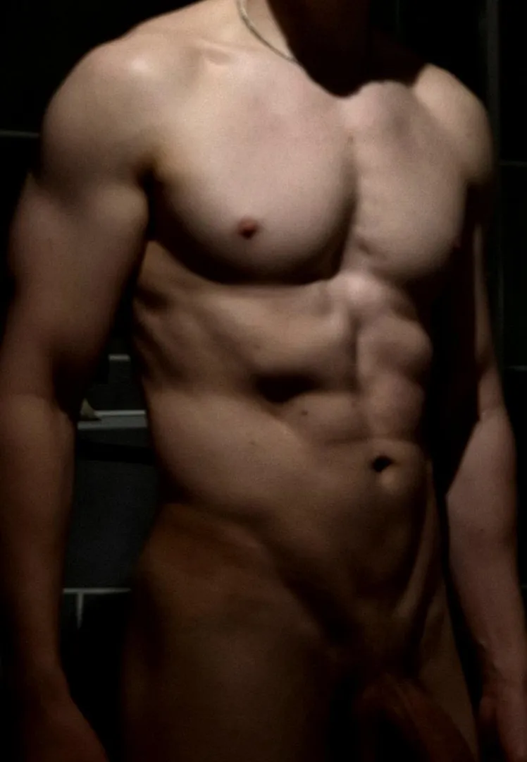 I'm straight but naturally submissive. Can I try being a twink?