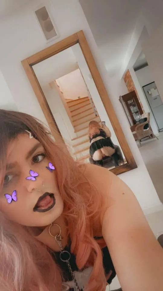 Need more fans kik: fempenny03