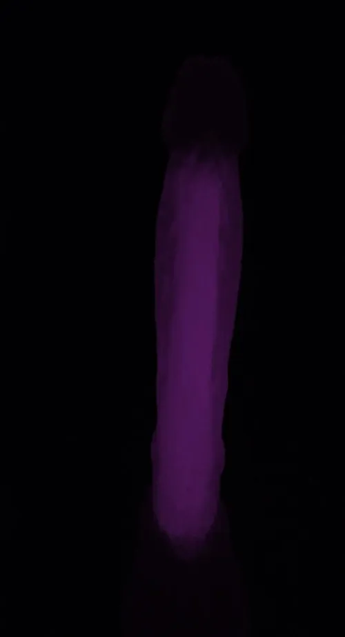 Thought I'd show off my lightsaber  and it's pinnnnkkkk