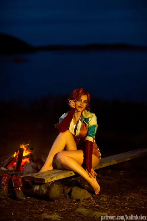Triss Amazing Legs (KalinkaFox)