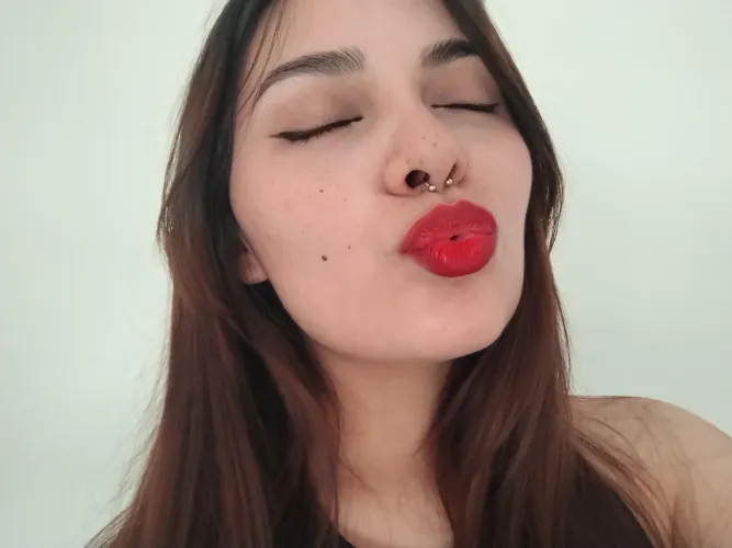 what if i close my eyes? would u dare to kiss me?