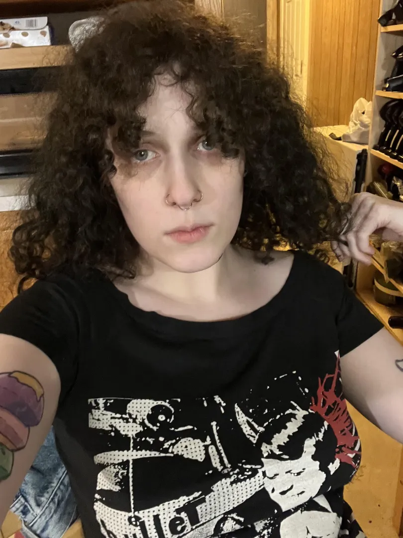 Your TS punk goddess needs your  for weed. Time for a relapse loser, you know that money looks better in my account anyway.