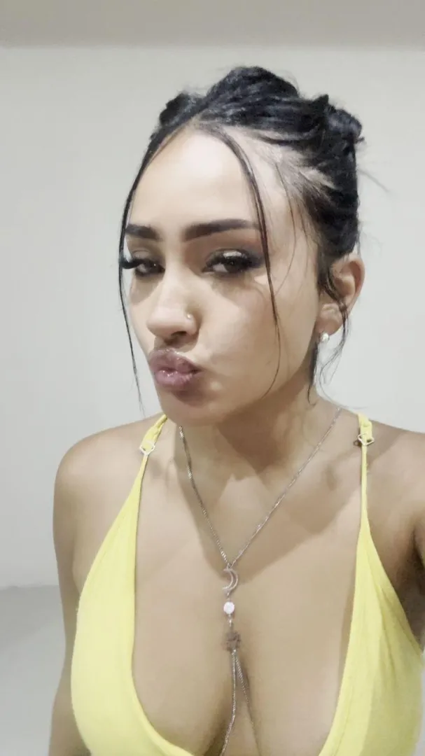 19F looking for fun near me right now