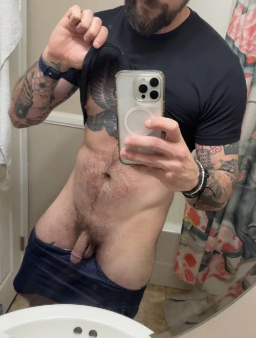 (36) Need a gym buddy