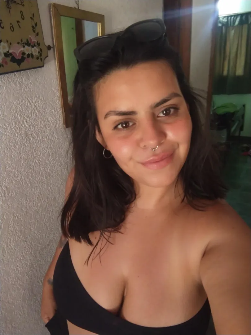 I know you love real brunettes with delicious tits 