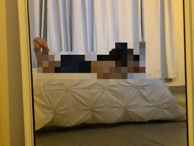 pixels are helping you not to get yourself on your knees right now for me