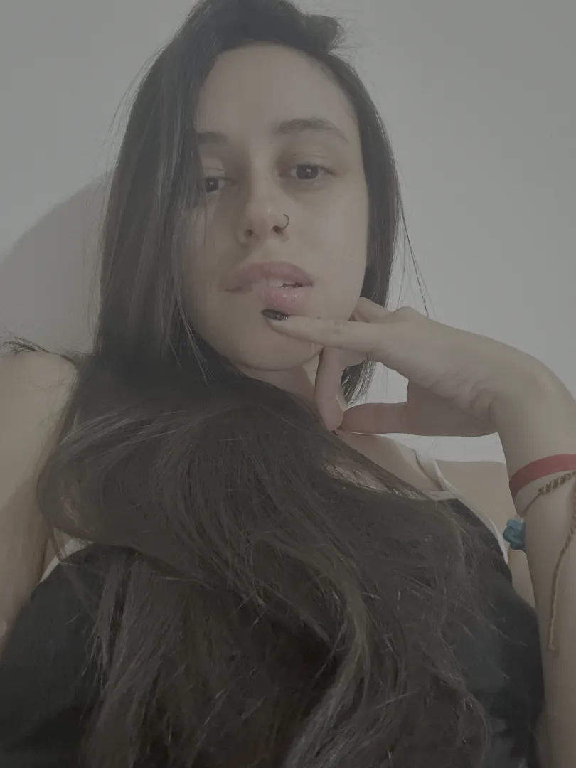 With this angelic face, I want you to give me your money for my