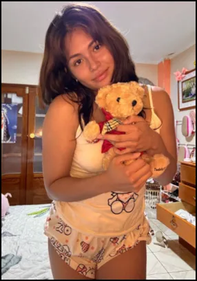 Would you go out with a femdom-loving girl? F18