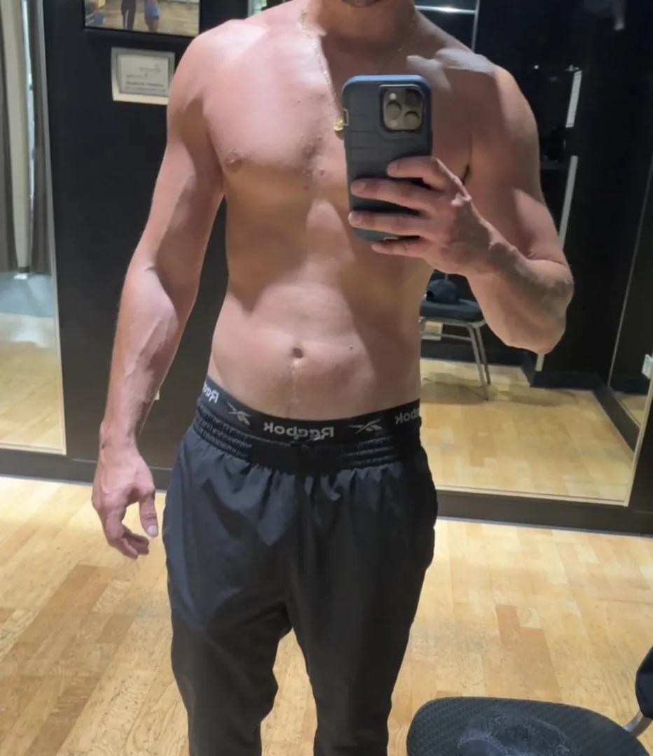 31 [M4MF/F] Bull in central CT