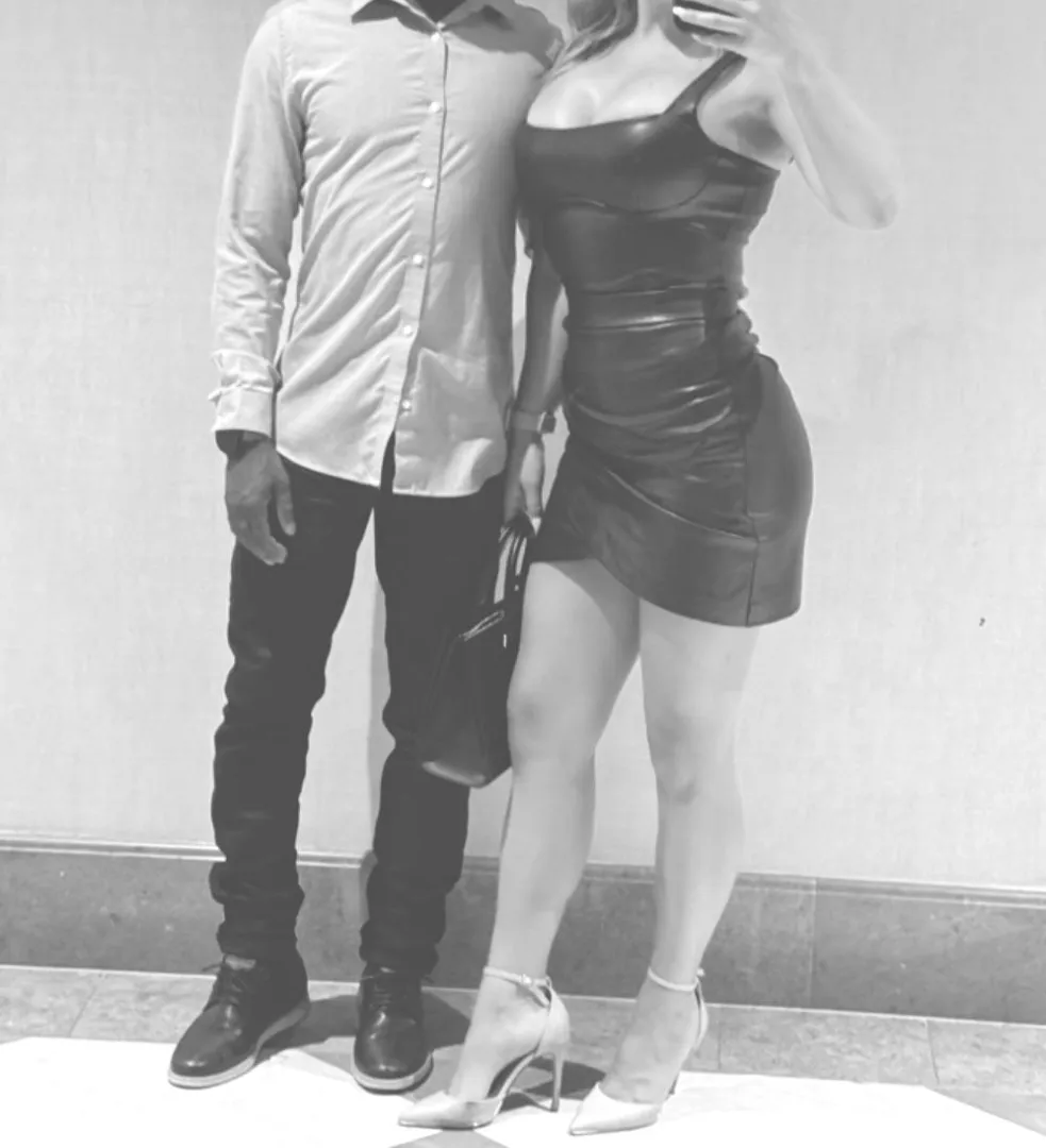 Big Group vs Couple Visit?