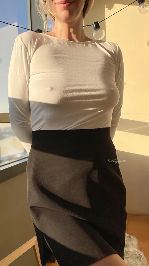 Does this count as a normal office outfit? 