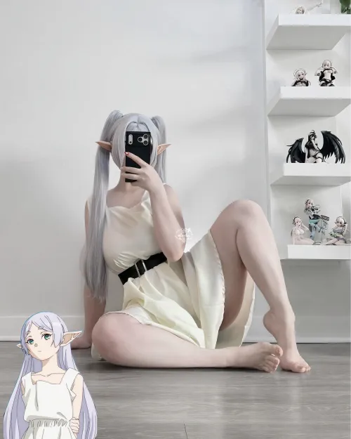 Frieren cosplay by (Kitsudare)