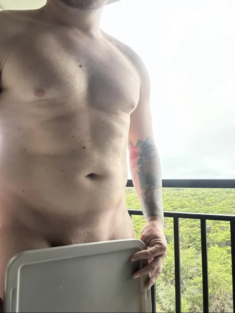 Looking to get wild this weekend 29 M4A