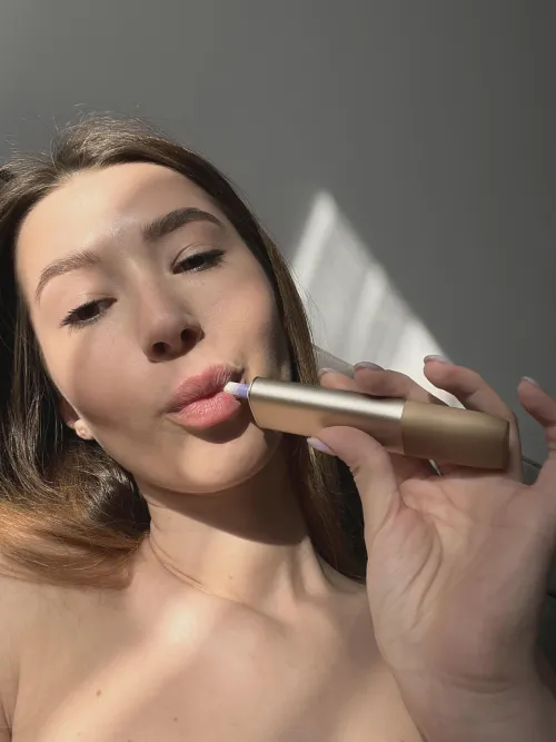 My lips are very hungry for you now