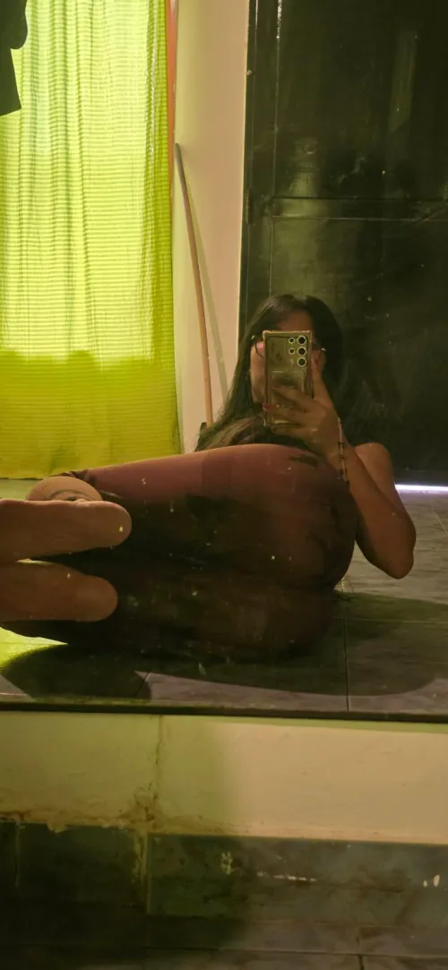 My workout is done and now it is your turn to sweat just by looking at me