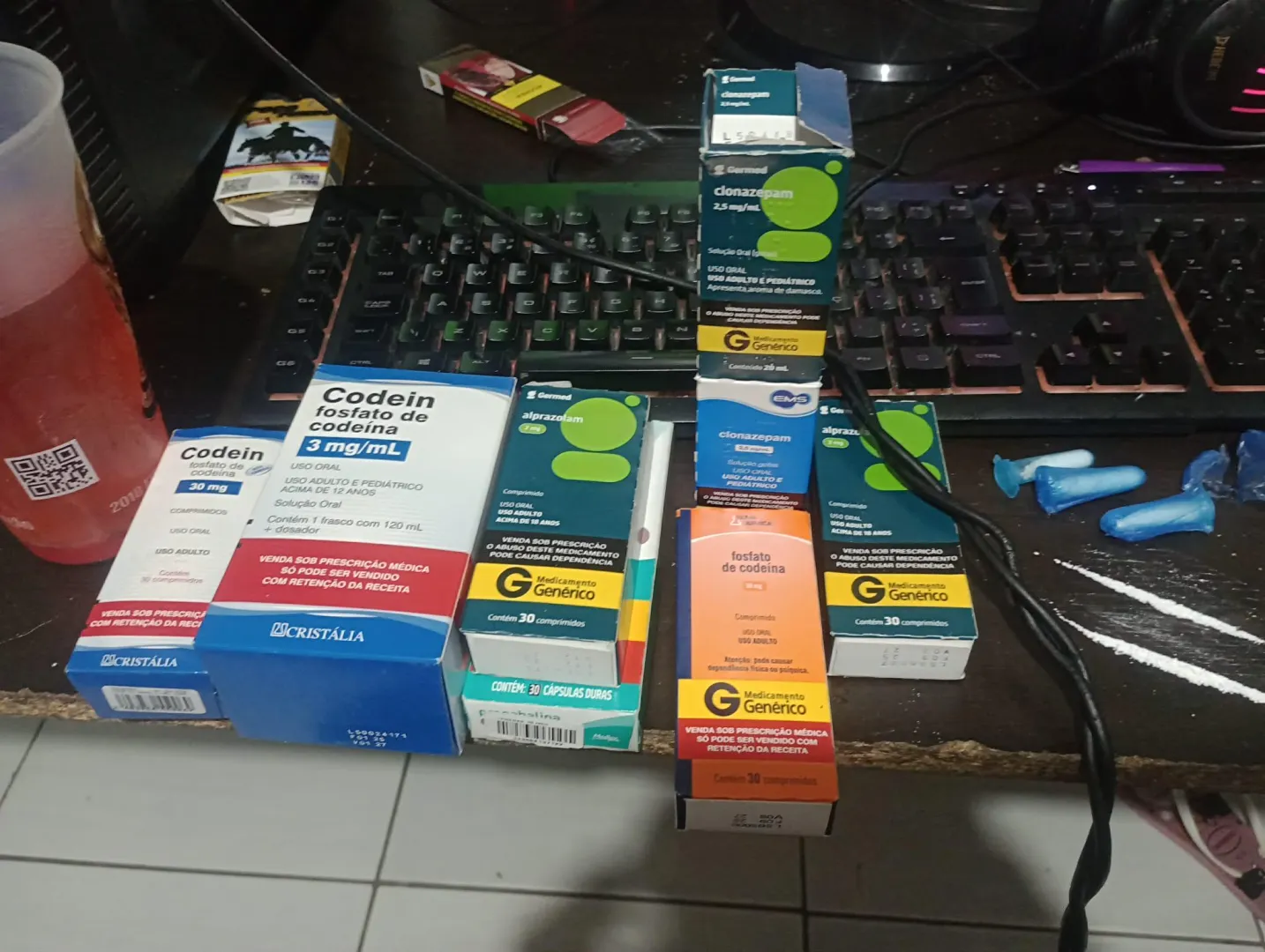 nevou travado na festa kkkkkk by lil giela