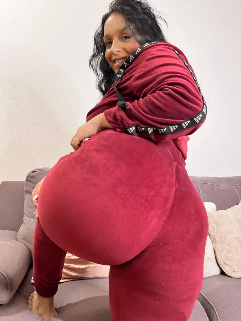 Not perfect but absolutely authentic, too sensual and naughty sweet girl