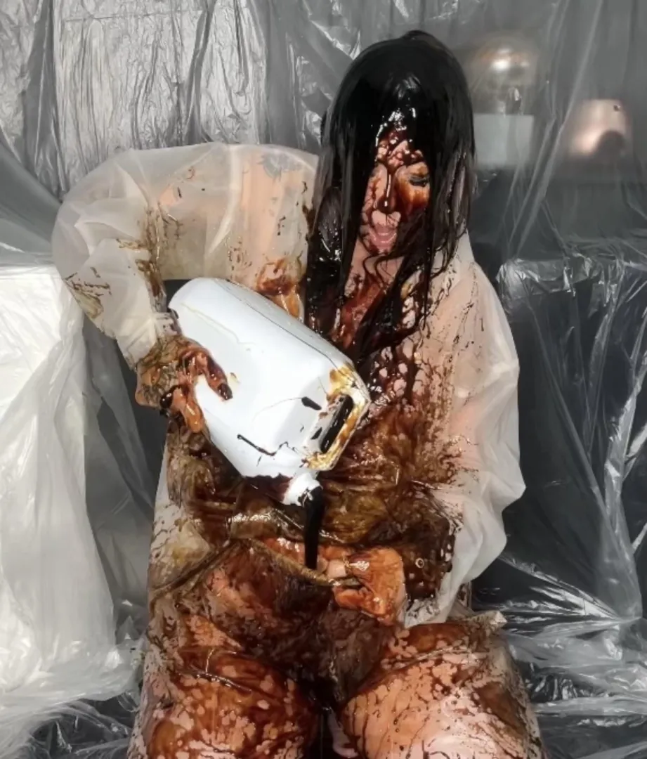 Oh that black treacle felt so good 