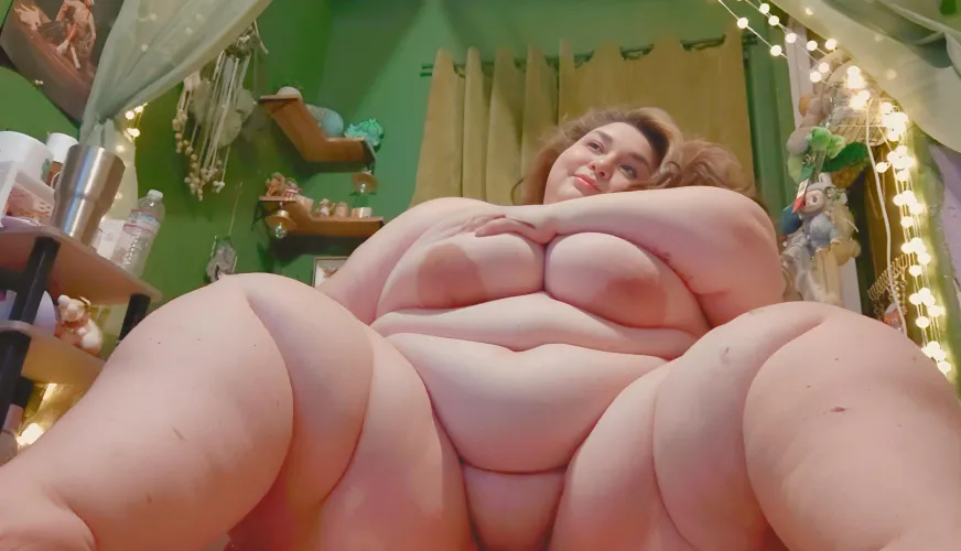 So hungryyy need another 100lbs on me