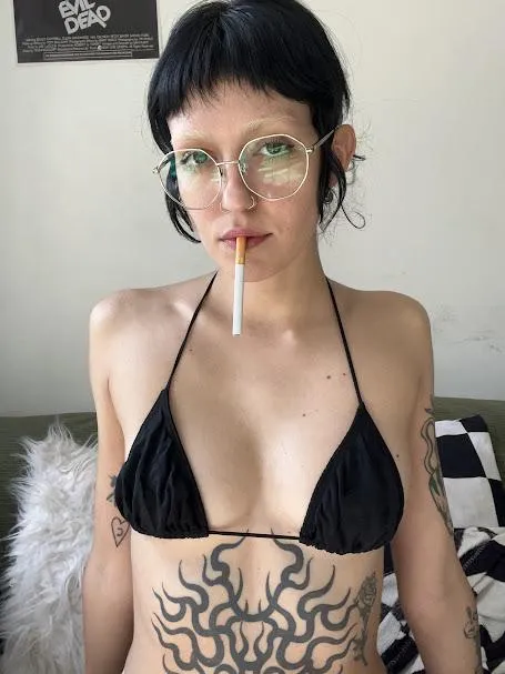 Tell me if you would be my ashtray every day