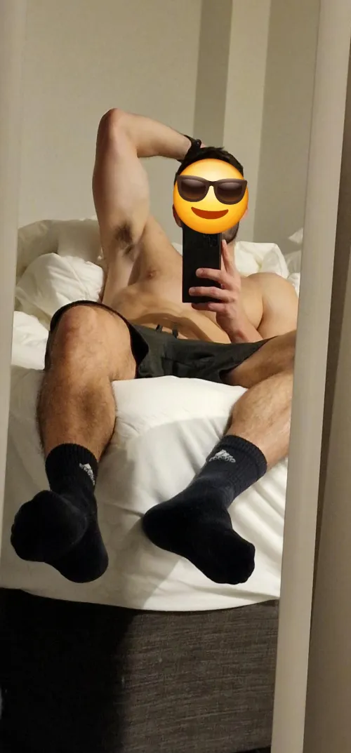 Who wants a sniff? (30)