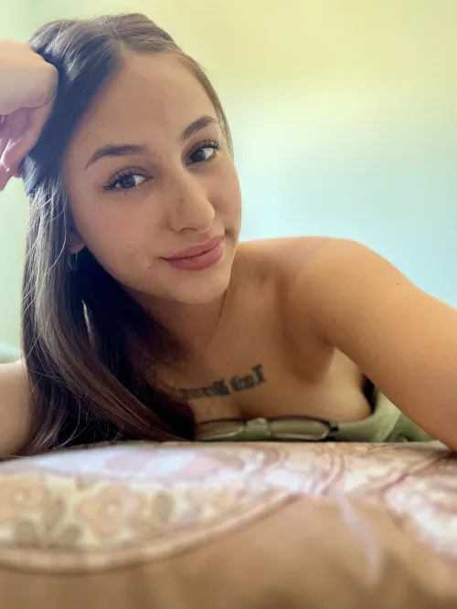 Γλυφοκώλι κάνεις ή είσαι κανένας φλώρος; 